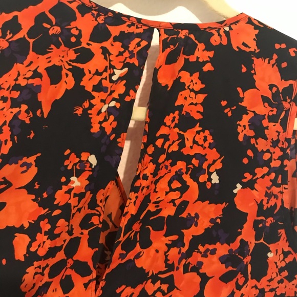 Devlin Sleeveless Polyester Blouse Size S Wrap Style Front, Open Back - Picture 6 of 6